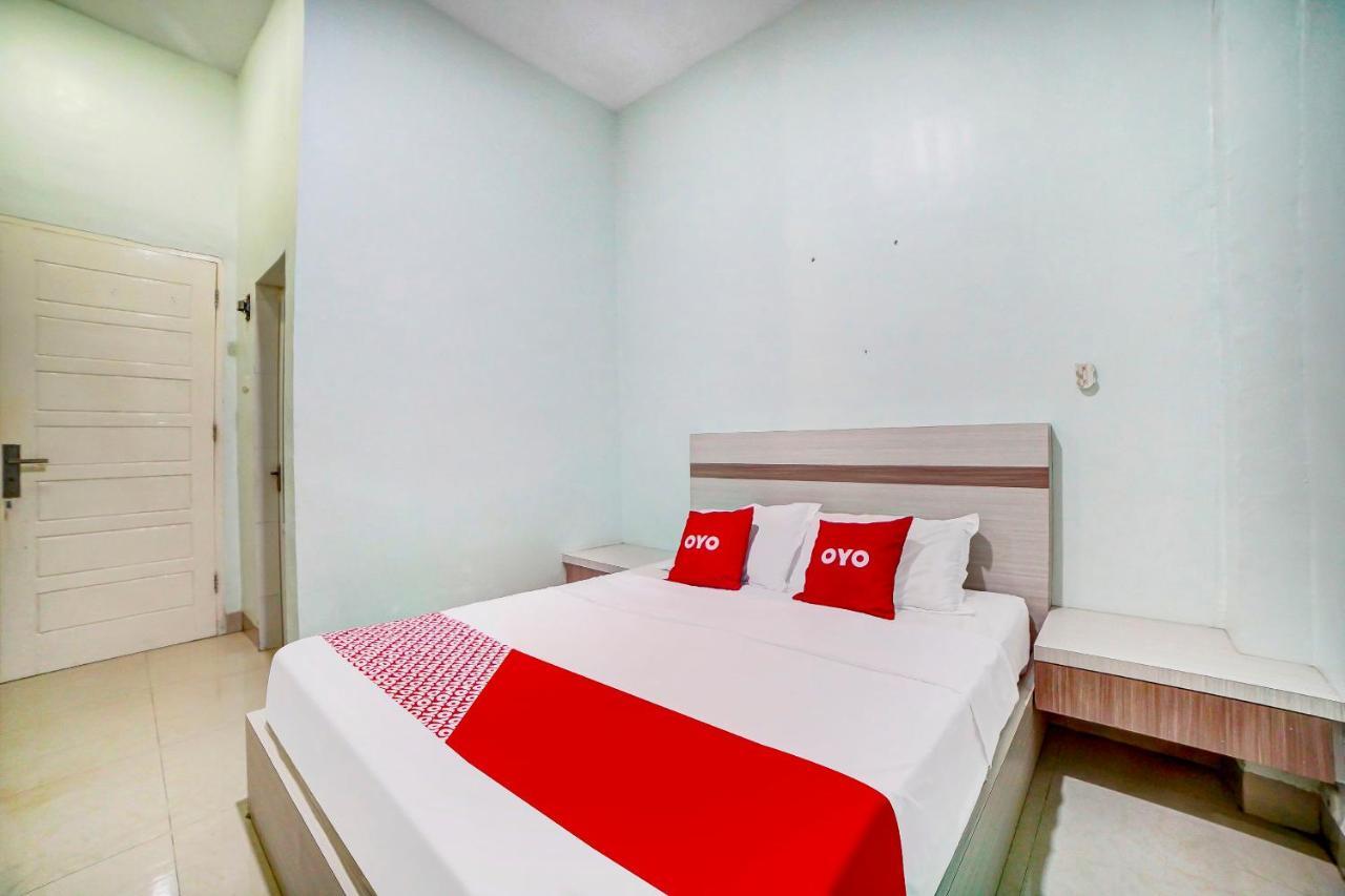 Oyo 91170 Ayahanda Residence Medan Exteriér fotografie