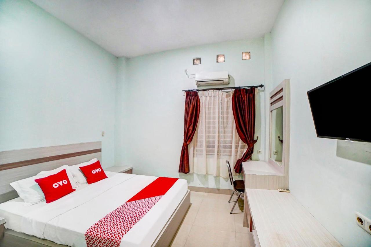 Oyo 91170 Ayahanda Residence Medan Exteriér fotografie