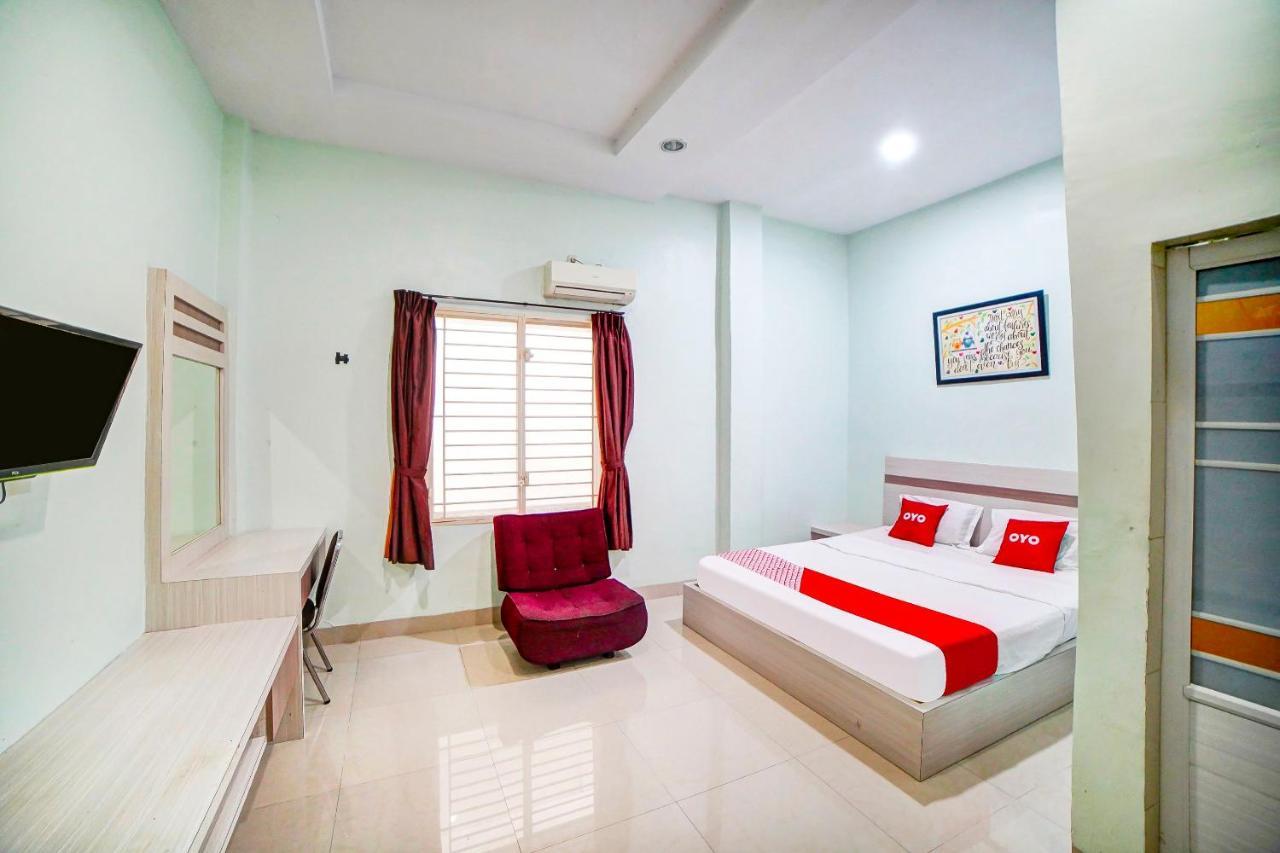 Oyo 91170 Ayahanda Residence Medan Exteriér fotografie
